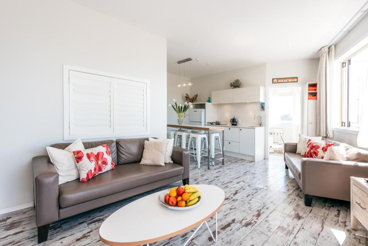 Oneroa Central - Coast & Country Exterior photo